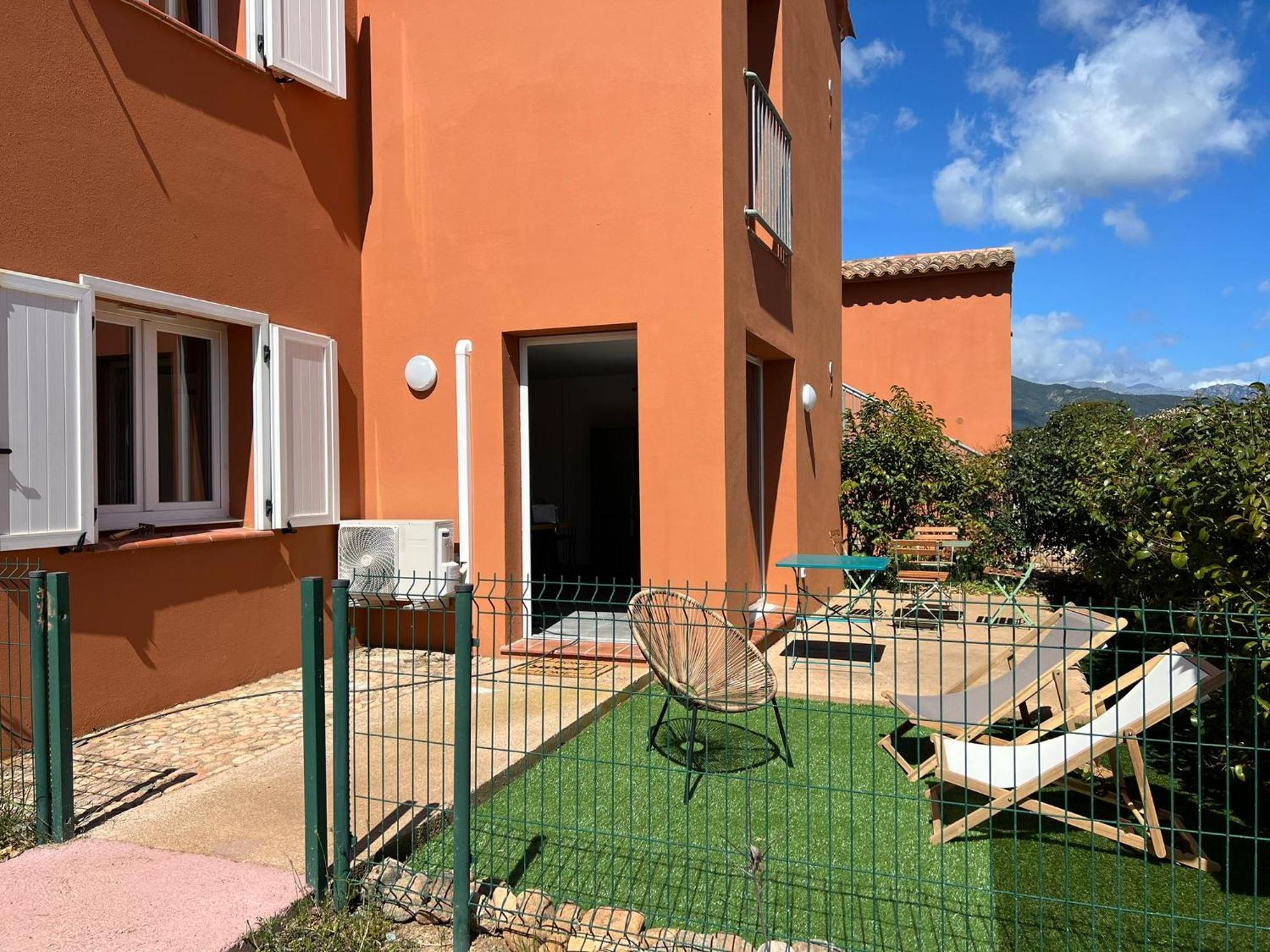 Residence Hoteliere Les Hameaux De Saint Cyprien Appartement 35 M2 1 Chambre Леччи Экстерьер фото