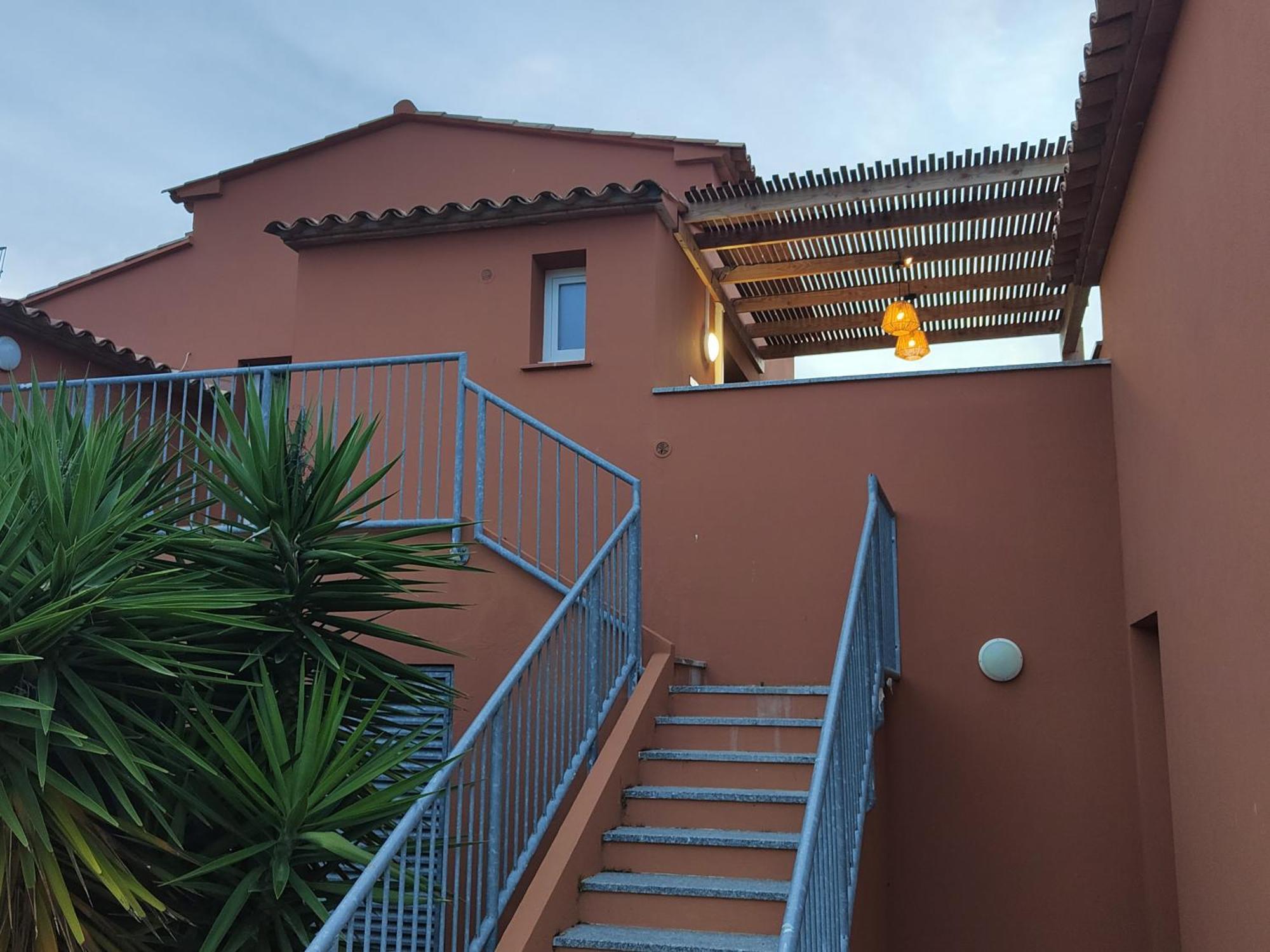 Residence Hoteliere Les Hameaux De Saint Cyprien Appartement 35 M2 1 Chambre Леччи Экстерьер фото