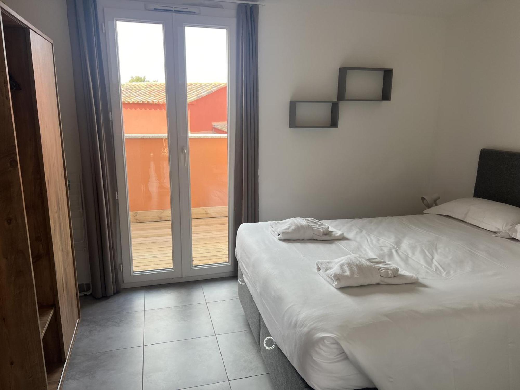 Residence Hoteliere Les Hameaux De Saint Cyprien Appartement 35 M2 1 Chambre Леччи Экстерьер фото