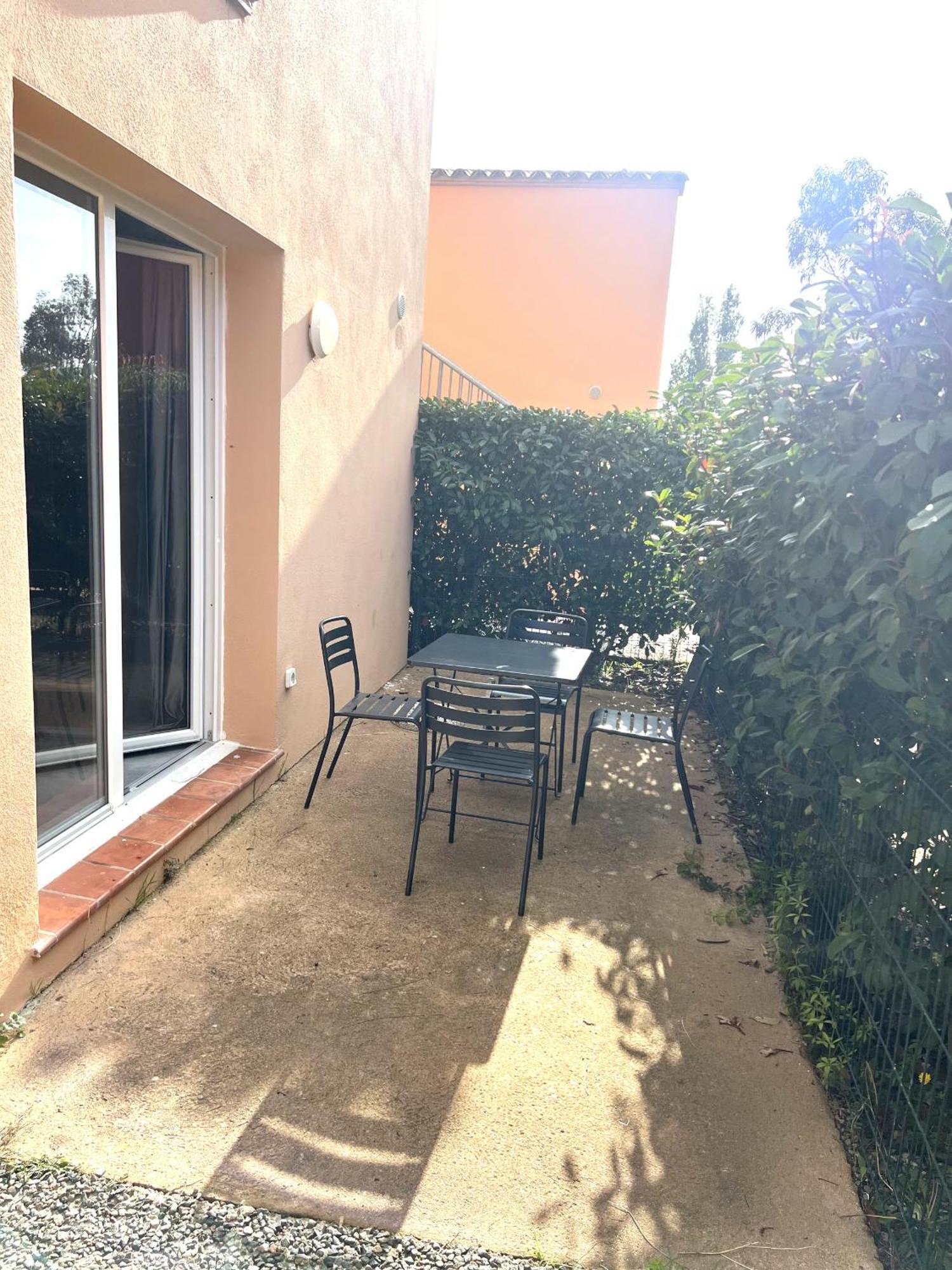 Residence Hoteliere Les Hameaux De Saint Cyprien Appartement 35 M2 1 Chambre Леччи Экстерьер фото
